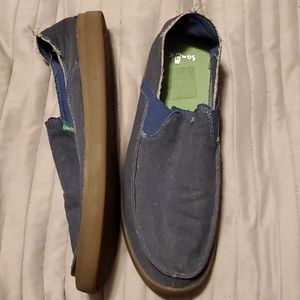 Sanuk shoe